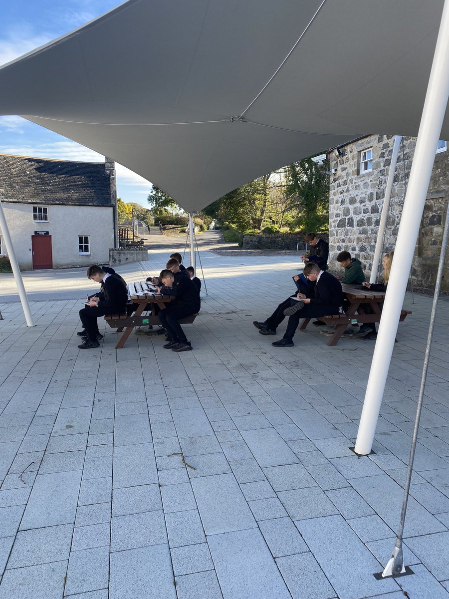 mintlawsocsub's tweet photo. Great day for fieldsketching at Aden Park with the S3 Geography class on Thursday #outdoorlearning #mintlawacademy #learningtogether https://t.co/NMftrXEcn4