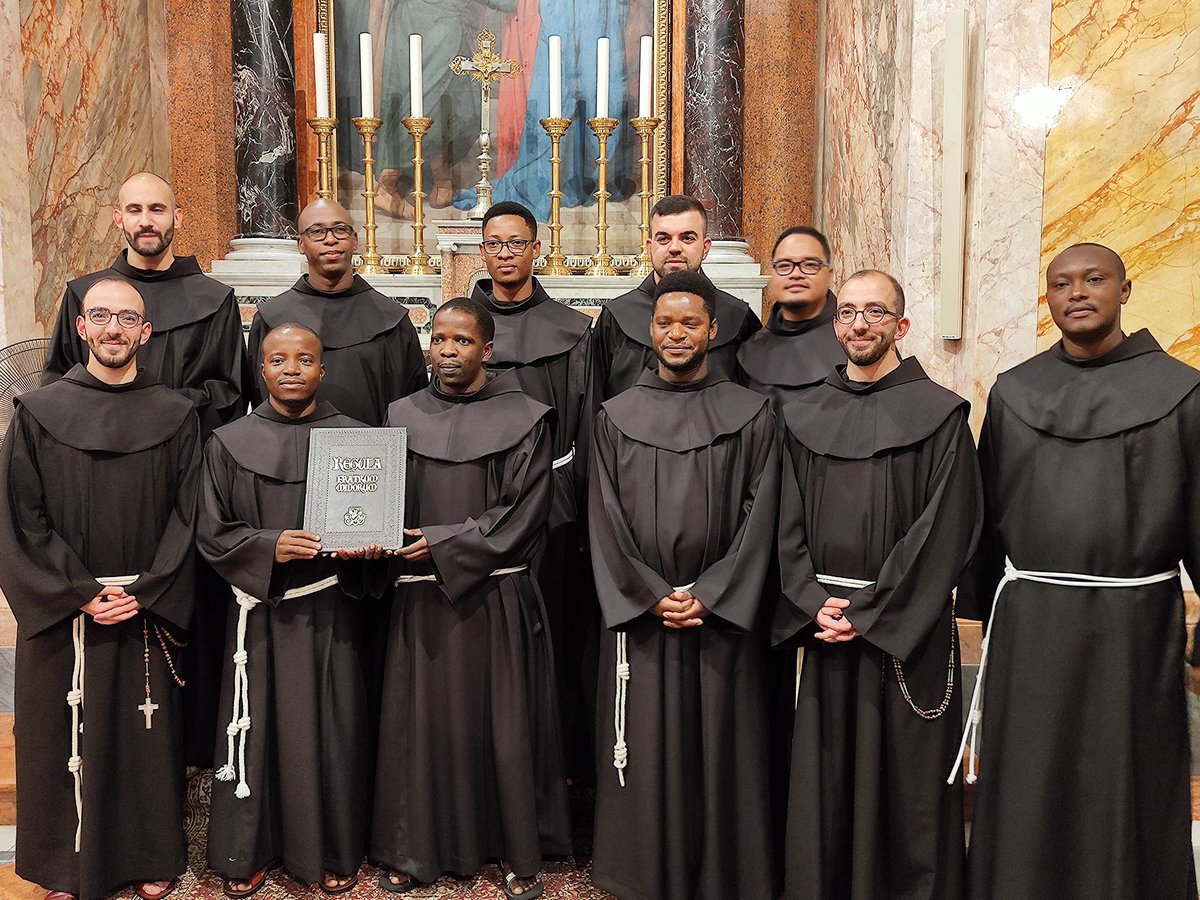 custodiaTS's tweet photo. #JERUSALEM
#Franciscan Solemn Profession
Solemn Mass with the Solemn Profession of Franciscan Friars presided over by Fr. Francesco Patton, ofm, Custos of the Holy Land at #StSaviour Church in Jerusalem.

English: https://t.co/GYbWareSKS https://t.co/zYWKVnJG7F