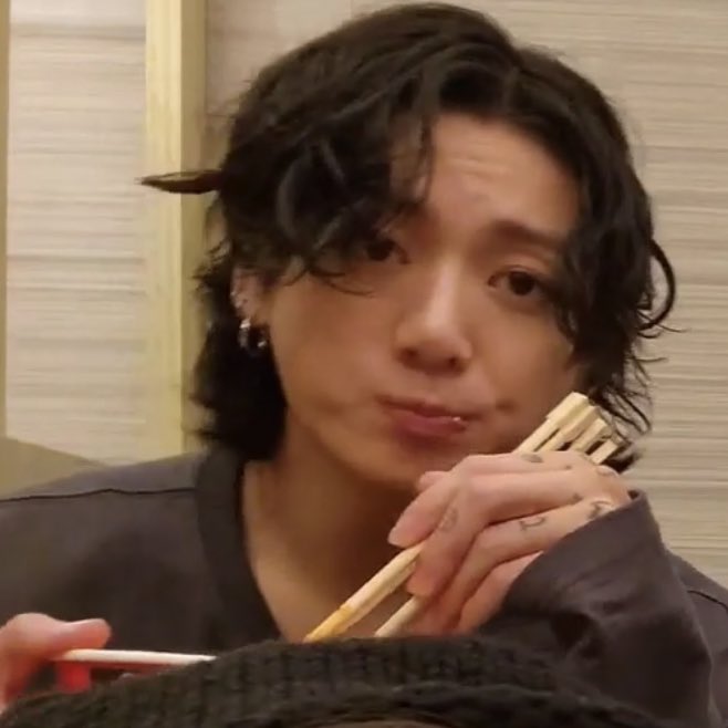 Jungkook Admirer On Twitter how To Eat Ramen Guide By Jungkook Use jungkook-admirer-on-twitter-how-to-eat-ramen-guide-by-jungkook-use
