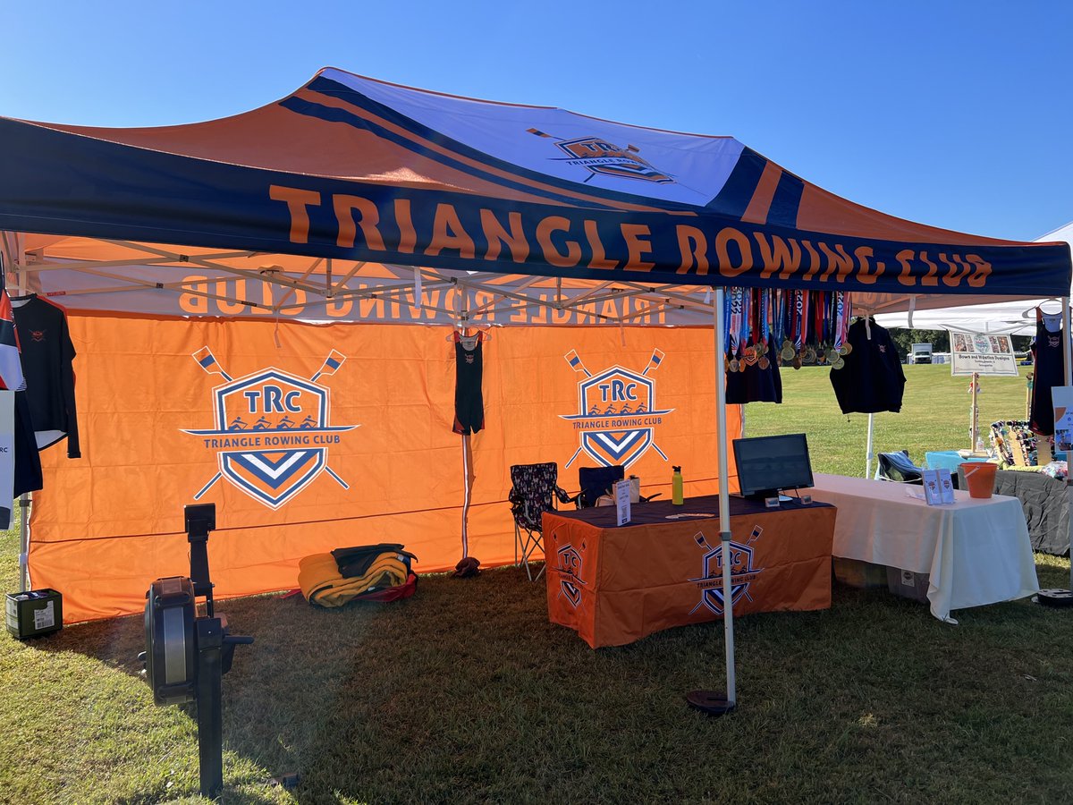 TriangleRowing's tweet image. Raleigh folks! Come out to @DixPark and see the TRC tent at #FallingForLocal 11AM - 6PM today.

@raleighparks