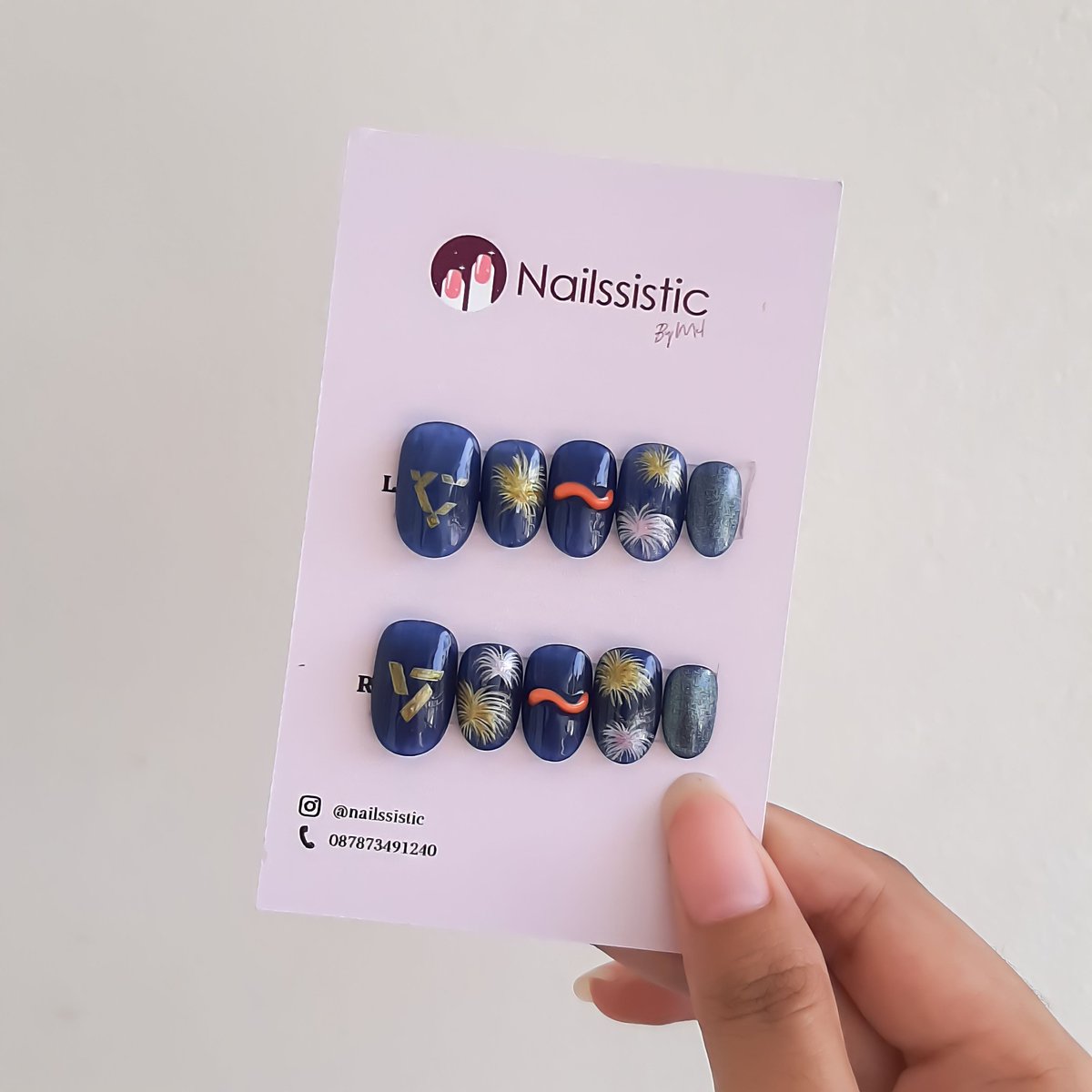 melytbstmnn's tweet image. ‼CALLING ALL CARATS‼

🎨 Be The Sun Nails design by @noonuya718
🎨 Pretty U Nails design by @nd_____17
🎨 Horangi Power Nails
🎨 _World Nails

💎 Check out and follow our IG @.nailssistic for more details
*bisa request model lain juga