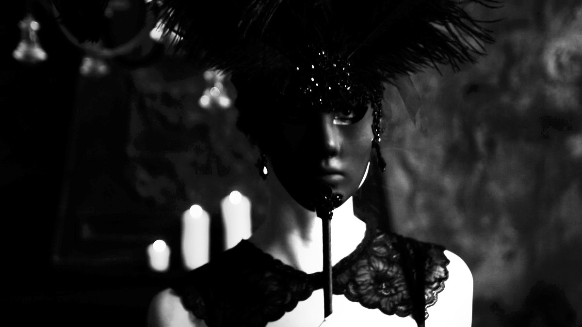 Hello to
@ICARSZoey
<a href="/SimonNoble16/">Simon Noble</a>
<a href="/DavidHead/">David Head</a>
<a href="/Alex_Verbeek/">Alexander Verbeek 🌍</a>
<a href="/farmer_gay6/">Gay</a> 
Thanks for the follow from the team <a href="/filmcafe/">filmcafe 🎥</a> we appreciate it 👍 check out some stills from  our work currently in development an Elizabethan Noir spy thriller and an environmental doc re river pollution