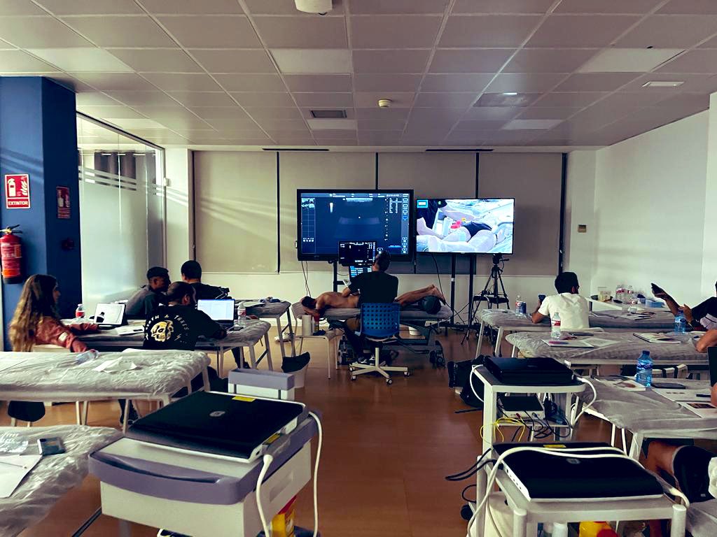 Seguimos en #madrid <a href="/primfisio/">PRIM Physio</a> en una nueva edición del CURSO AVANZADO DE ELECTROLISIS PERCUTANEA EN CUADRANTE INFERIOR: CASOS CLÍNICOS 
<a href="/ElectrolisisP/">Electr. Percutánea</a> 

Impartido por los Prof. Dres. 👨‍🏫 <a href="/MinayaFran/">Fran Minaya</a> y <a href="/ferminvalera/">Fermín Valera</a> 

#formacionavanzada