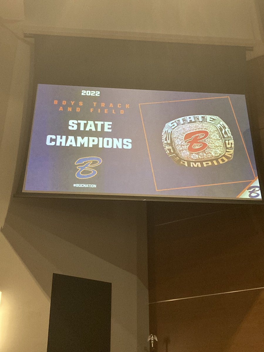 Barrett Saunders tweet media