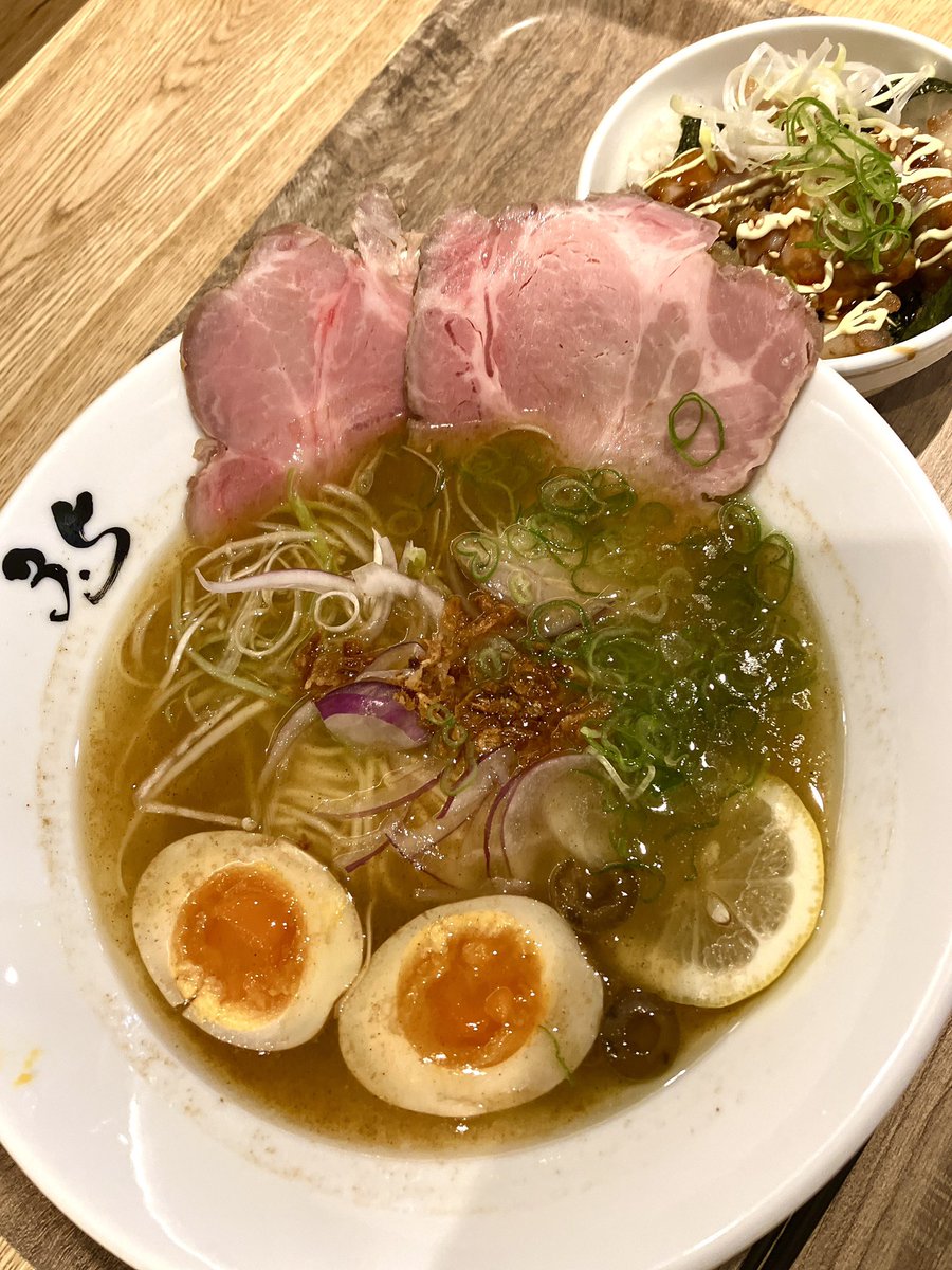 dd_melon tweet picture
