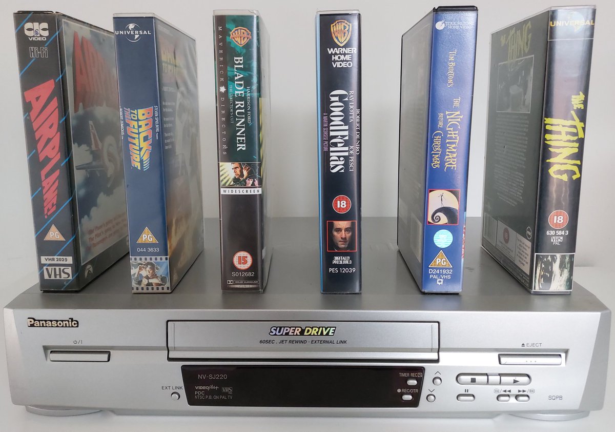 elliotsewell86's tweet photo. This weekend I will mostly be watching some of my favourite films on VHS. Nostalgia, here I come! https://t.co/BR1Vj5nxj2