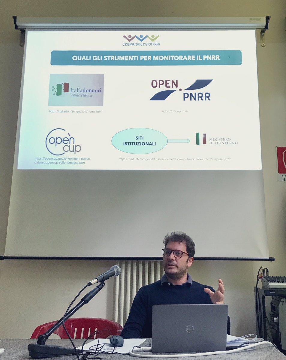 anto_ciox's tweet photo. #PNRR nazionale e progetti locali: come funziona l’attuazione del piano a Bologna? Introduce @ActionAidItalia e @MaurizioGaigher interviene per @comunebologna alla scuola di monitoraggio civico @Oss_PNRR https://t.co/fcbB15ECeS