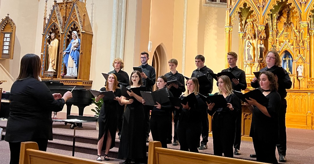 Quincy University Choirs performs an American Collage this Sunday, October 16 at 3:00 p.m. in the Francis Hall Chapel. #quincyuniversity