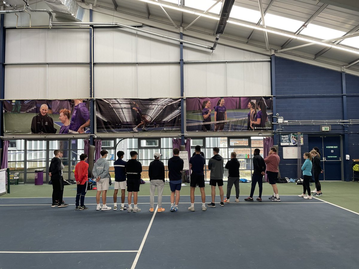 Great day tutoring the <a href="/the_LTA/">LTA</a> assistance course for <a href="/CarnegieCoachEd/">BeckettCoachEd</a> with Paul. A full house! Fab group or engaged &amp; enthusiasts in coaches. One happy tutor 😀 #tennis #coached