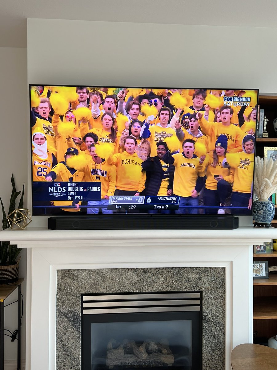 @SamsungUS Looking great so far! #HomeScreenAdvantage #GoBlue