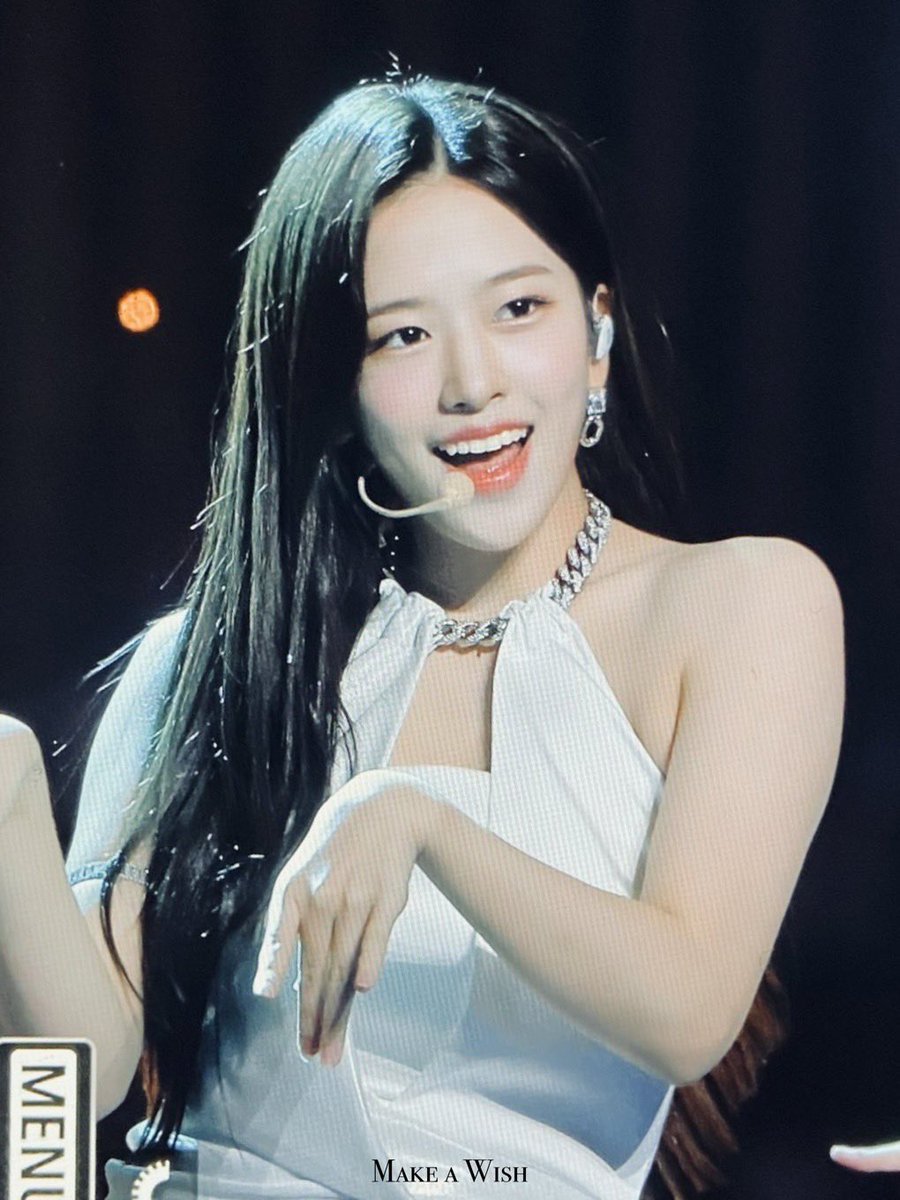 Makeawish_0901's tweet photo. 221015 프리뷰. #아이브 #안유진 #IVE #AnYujin https://t.co/IOlw4Iv69s