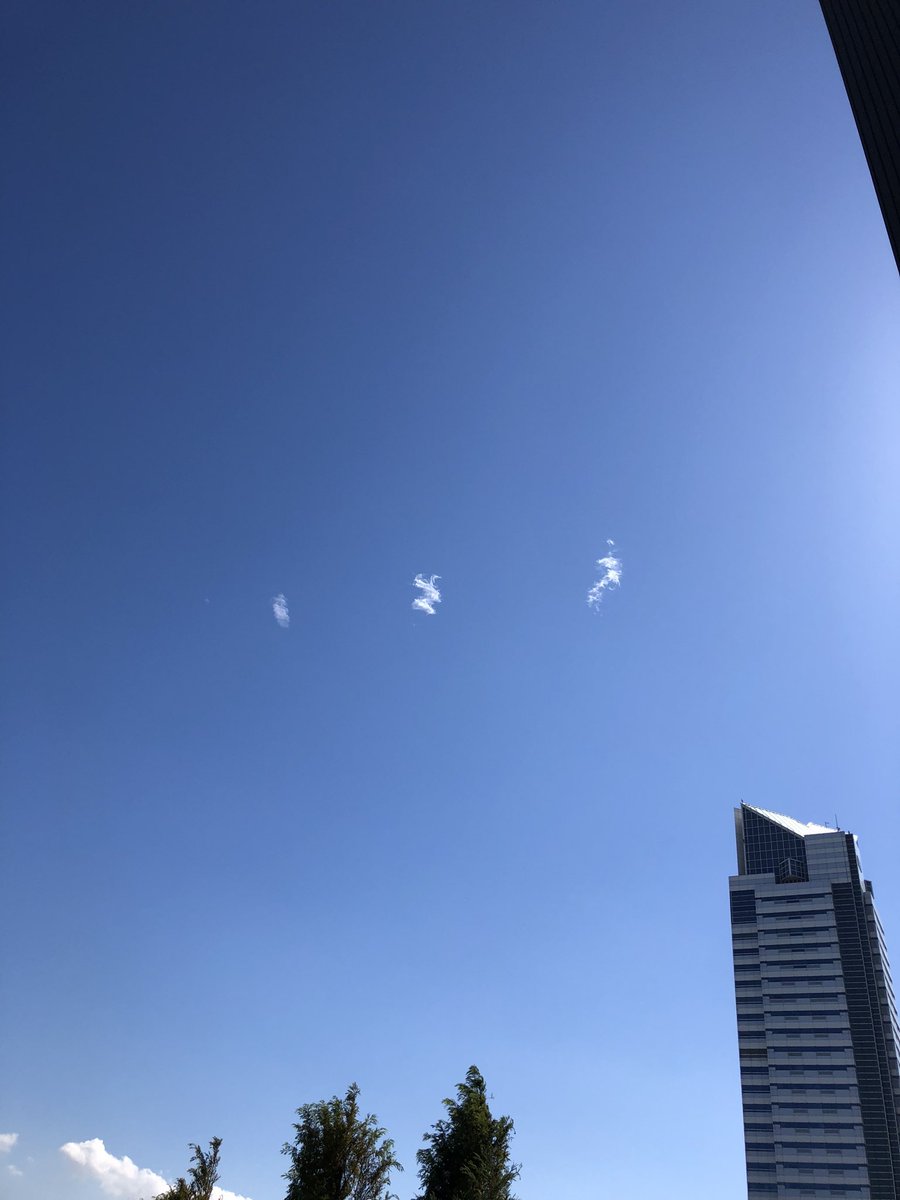 tashi428's tweet photo. 今日の空

雲が1 2 3に見えた

なんか近々良いことありそう☁️

＃雲 https://t.co/K2R8ZG4xBP