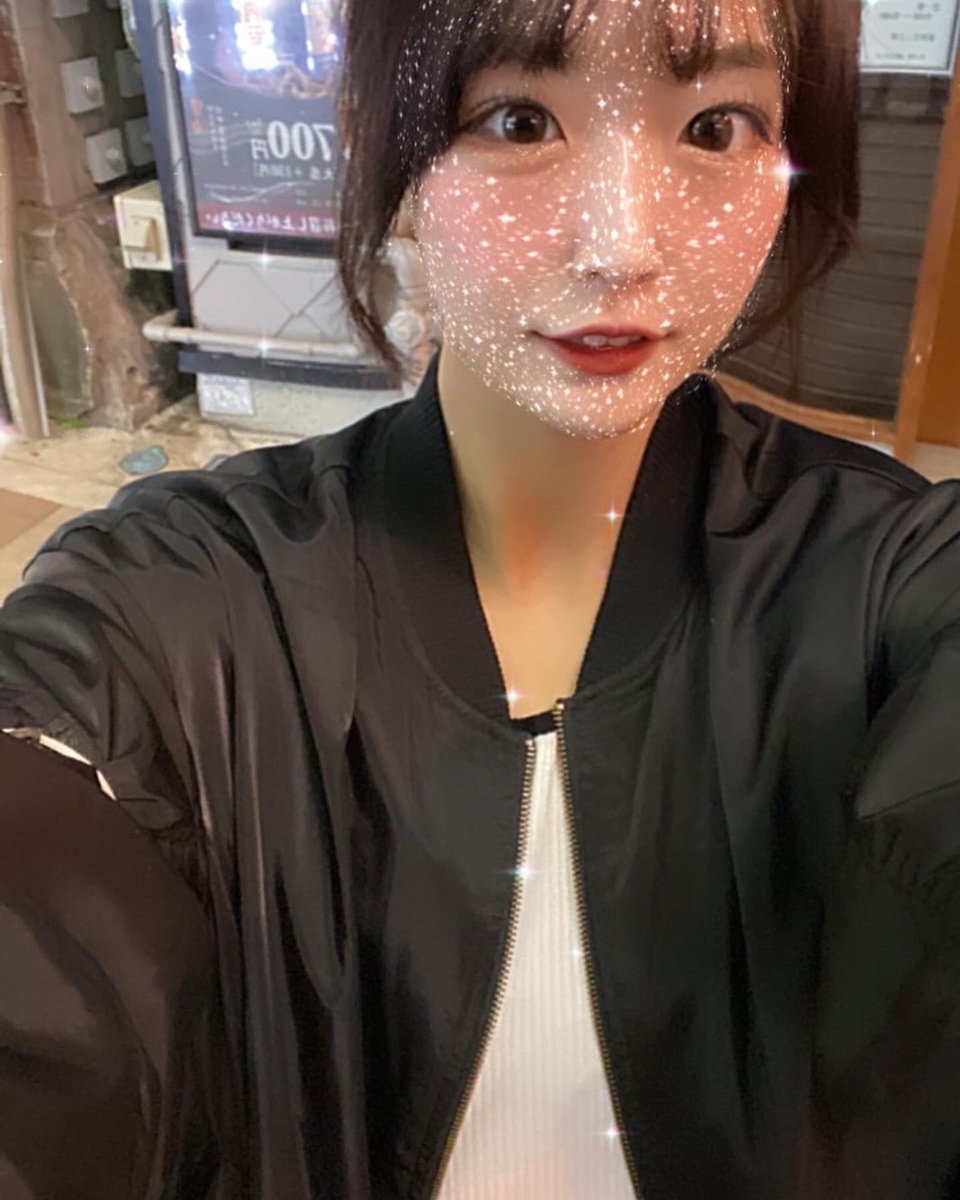 chocobo_kanda's tweet photo. 神田ガールズバーチョコボです🐤💕
今宵も張り切って営業してます！土曜日の夜に飲みたい騒ぎたい癒されたい人は集合です‼️

#神田 #ガールズバー #チョコボ #神田ガールズバー #ガールズバーチョコボ #神田ガールズバーチョコボ #体入 #ガルバ #体入 #東京 #高時給 #コンカフェ #神田 https://t.co/N0Uld4LLNP