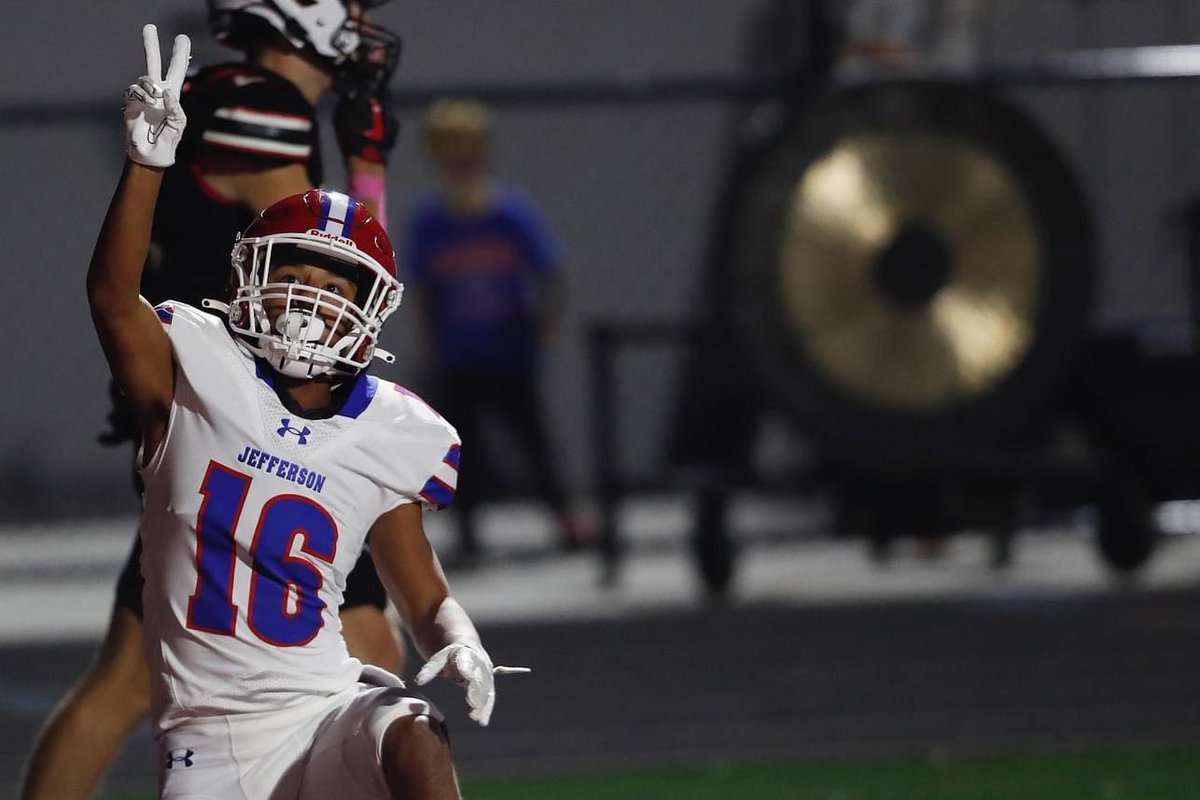 JeffersonFootba's tweet image. Fearless.
#LLED 🕊️