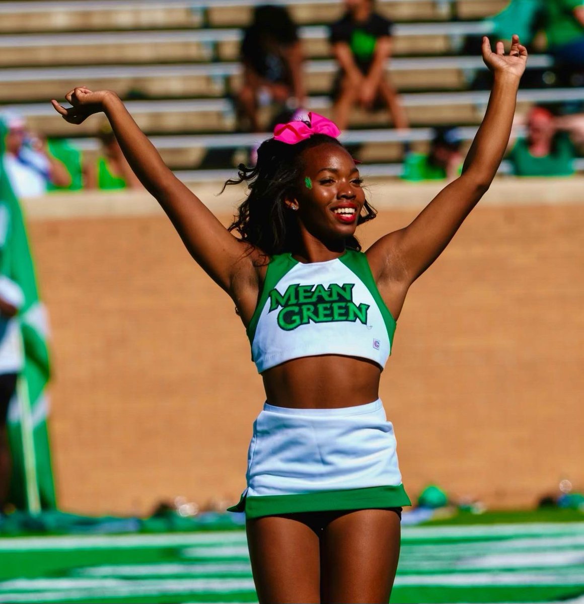 Northtxcheer's tweet photo. After a week off, we are back to our regularly scheduled GAME DAY!🎀 

⏰ 3:00 pm
📺 ESPN+
📍Apogee Stadium
🆚 La Tech

📸@rentphotoville 
#gmg #gameday #football #collegecheer https://t.co/9OcSZsT7pi