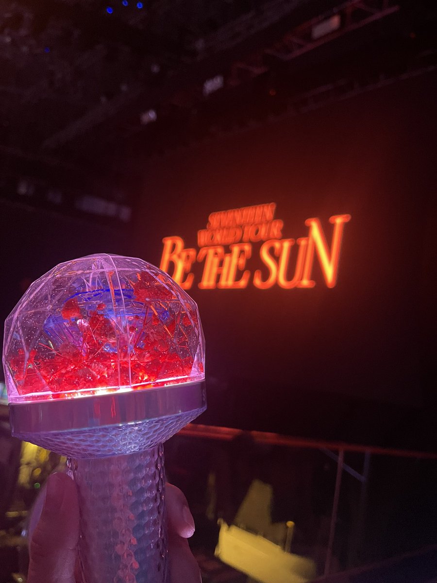 jwonwoori's tweet photo. #BeTheSuninManila #BETHESUNinMNL https://t.co/ZankuuMHnm