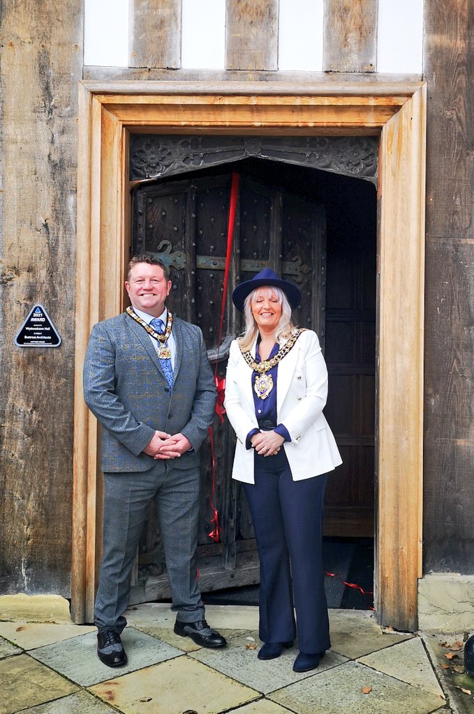 intouchwyth's tweet photo. Well done to the Friends of @WythenshaweHall @ManCityCouncil for a fantastic day to celebrate the reopening of the Hall following its restoration.

@LadyOfWythyHall waited a long time to say the words again... 'Welcome to #Wythenshawe Hall'

@MCCWythenshawe @parks_great https://t.co/QZK8VX0Boh