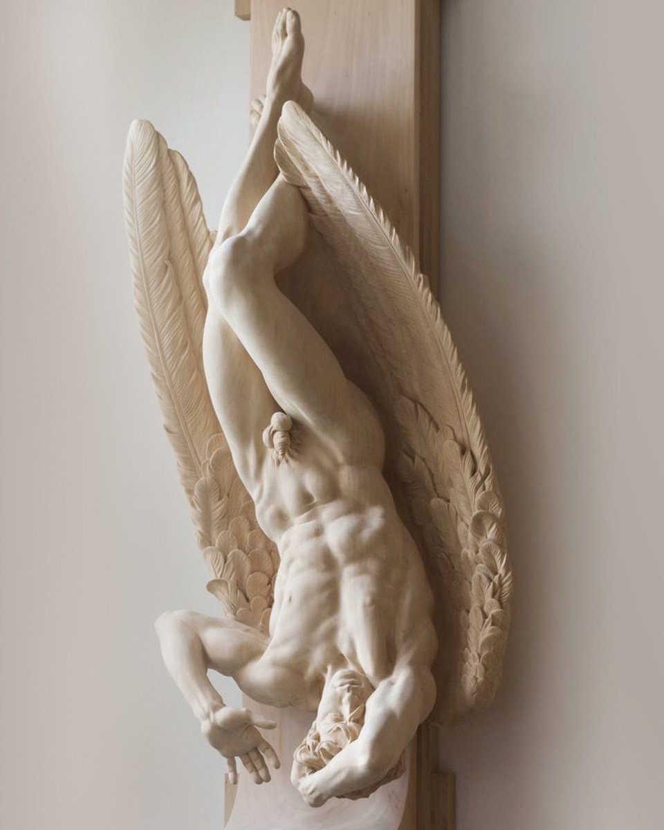 AcademiaAesthe1's tweet photo. ‘Icarus’, 2015 by Bogdan Goloyad (1967–present). https://t.co/lAdObQ6ayw