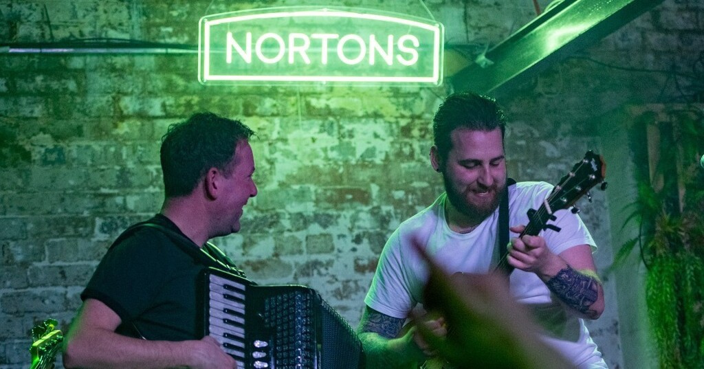 Peter Connolly tweet media