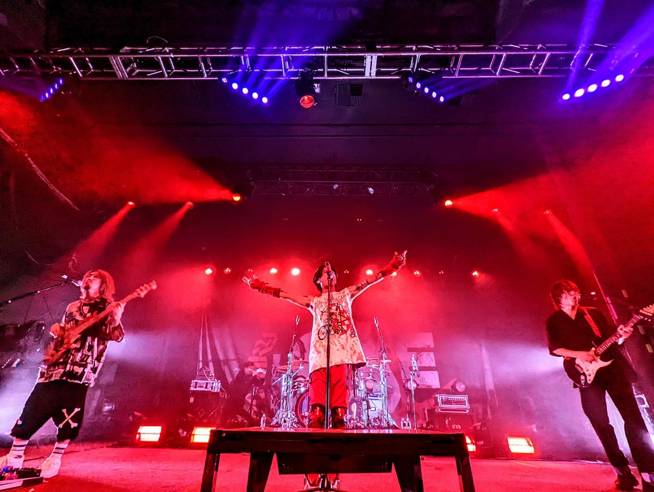 stacey-harmon-on-twitter-oneokrock-japan-wish-i-was
