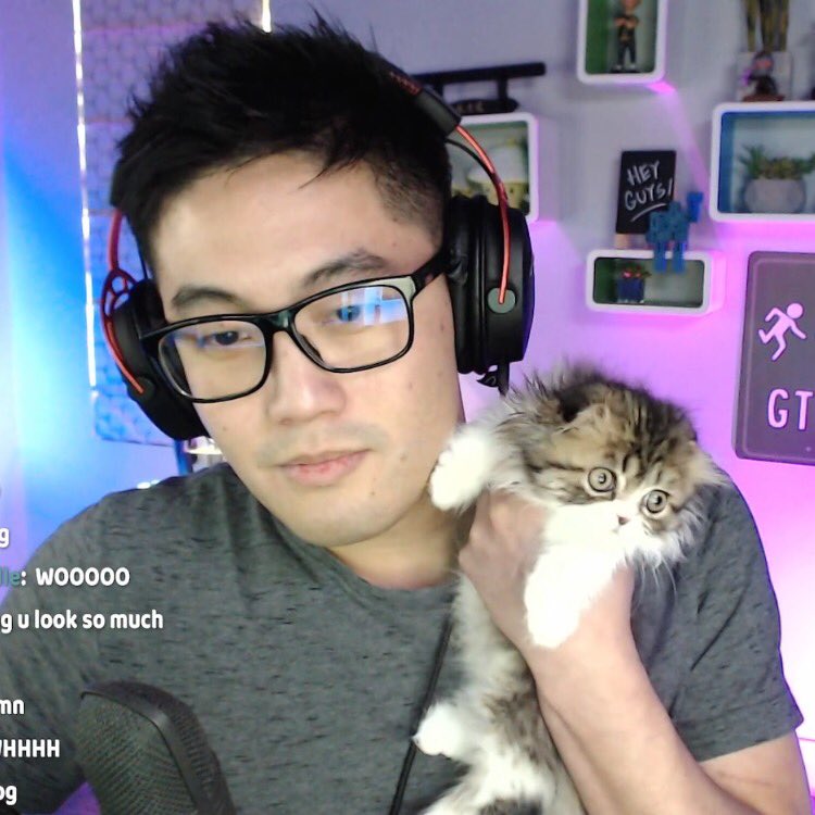 nellihiga's tweet photo. no thoughts just ryan holding aiko 🤍 https://t.co/Dc2Cua7f0F