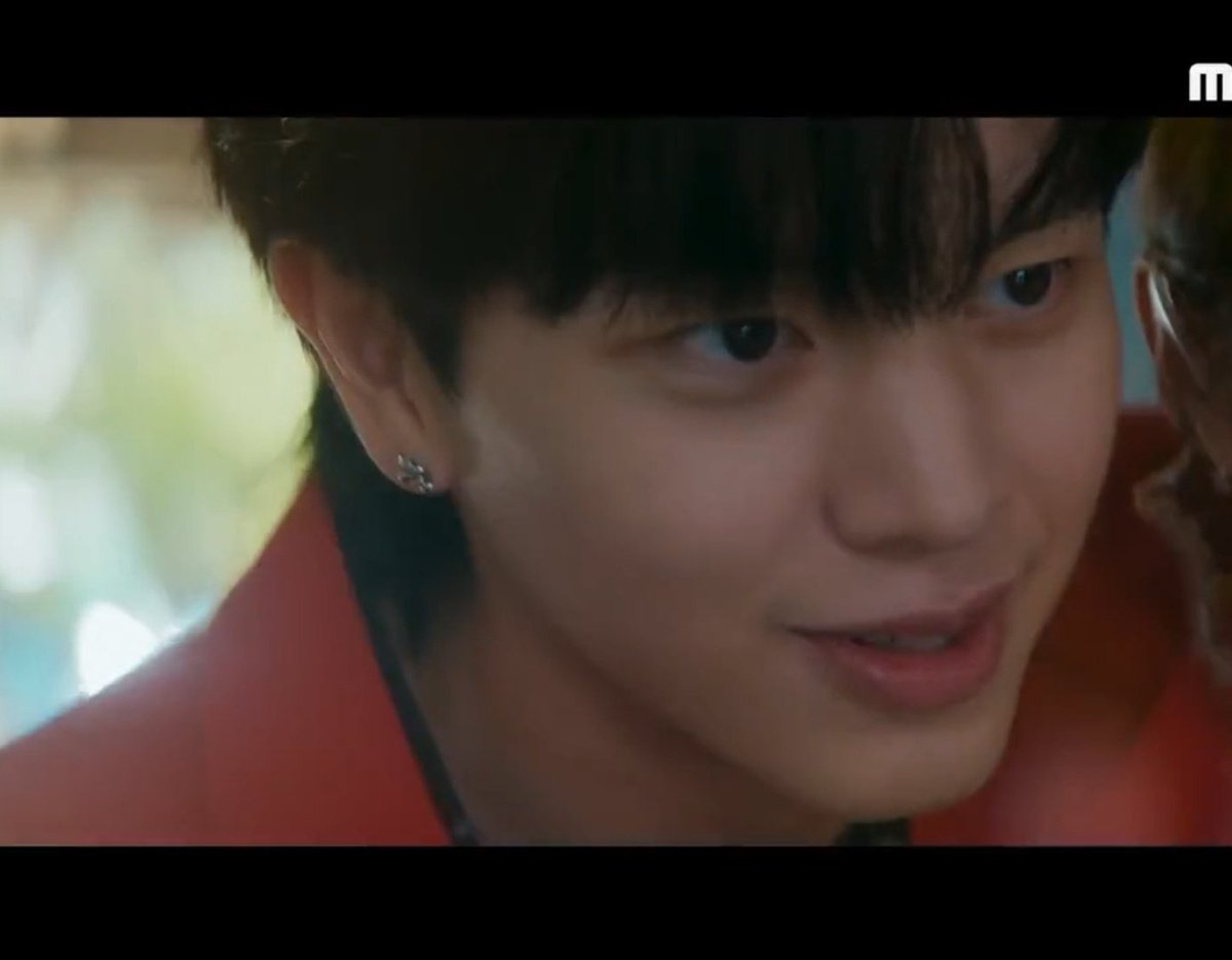 meloqueenB's tweet photo. I know that Sungjae is very very handsome in many many ways but how come he can still surprise with his visuals?? 

I'm really going crazy just bcs of this. Agsgh.
#TheGoldenSpoonEp8
#TheGoldenSpoon https://t.co/fgzsQIMjFN