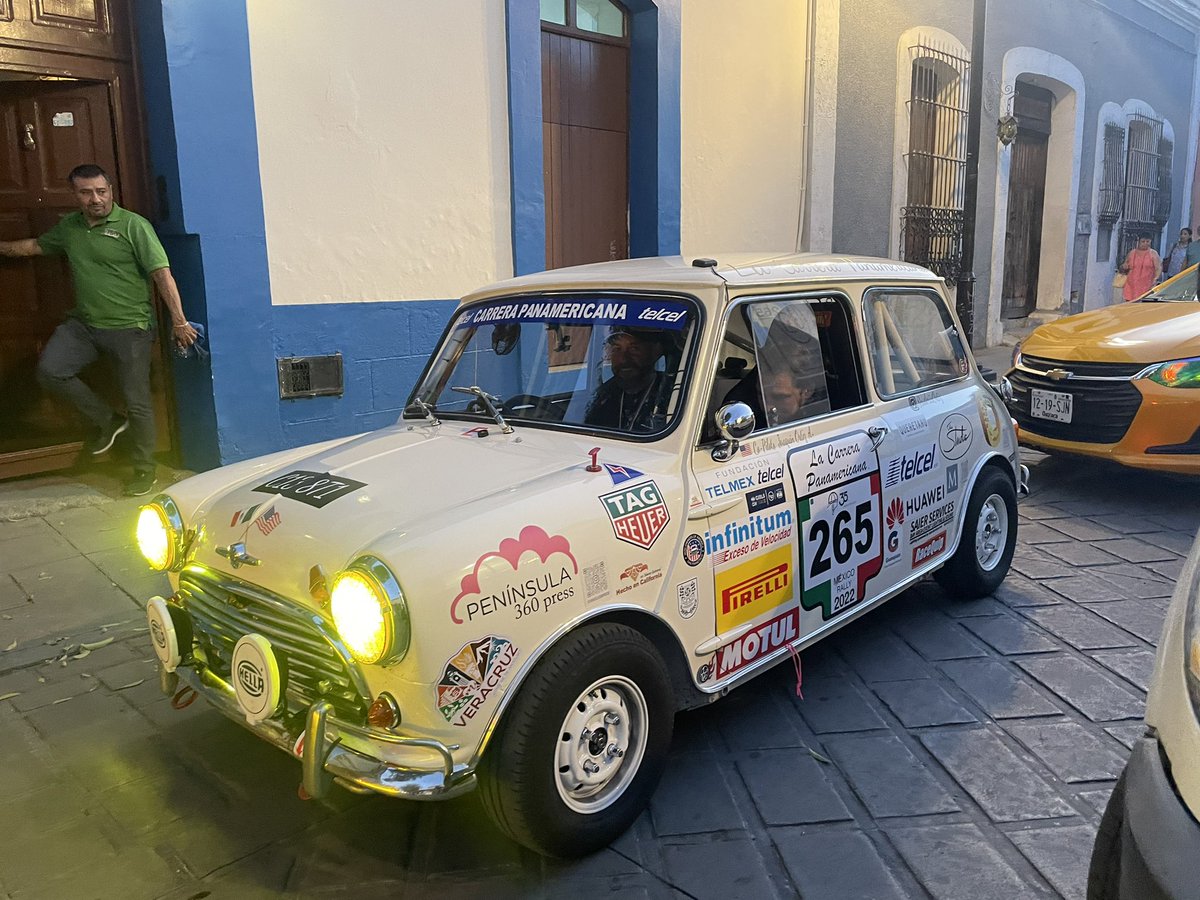 @OFICIALBECCA tweet media