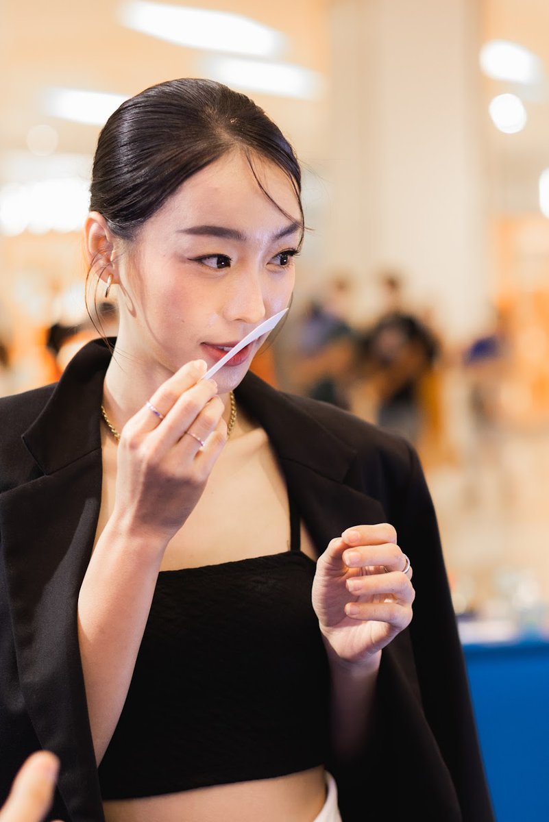 typecastagency's tweet photo. อาหลี @auttharinya ในงาน “VERSACE EROS POP-UP” ที่ Siam Paragon เมื่อวานที่ผ่านมา✨
#VersaceParfums #VersaceEros #VersaceErosTH #BeautyHallThailand
#อาหลีอัฐริญญา #AleeAuttharinya #TypecastAgency https://t.co/XcJeMIRBHS