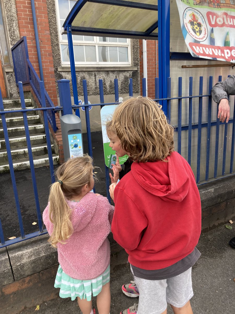 Brwydr yr ysgolion heddiw!!! <a href="/YGBrynsierfel/">YG Brynsierfel</a> @Blwyddyn7Strade @Ysg_Llangennech #Beatthestreet