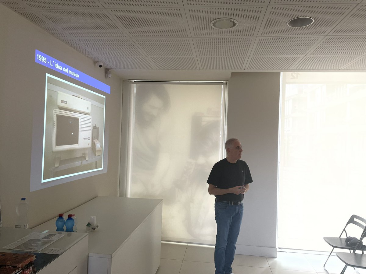 AllAboutApple Museum tweet media