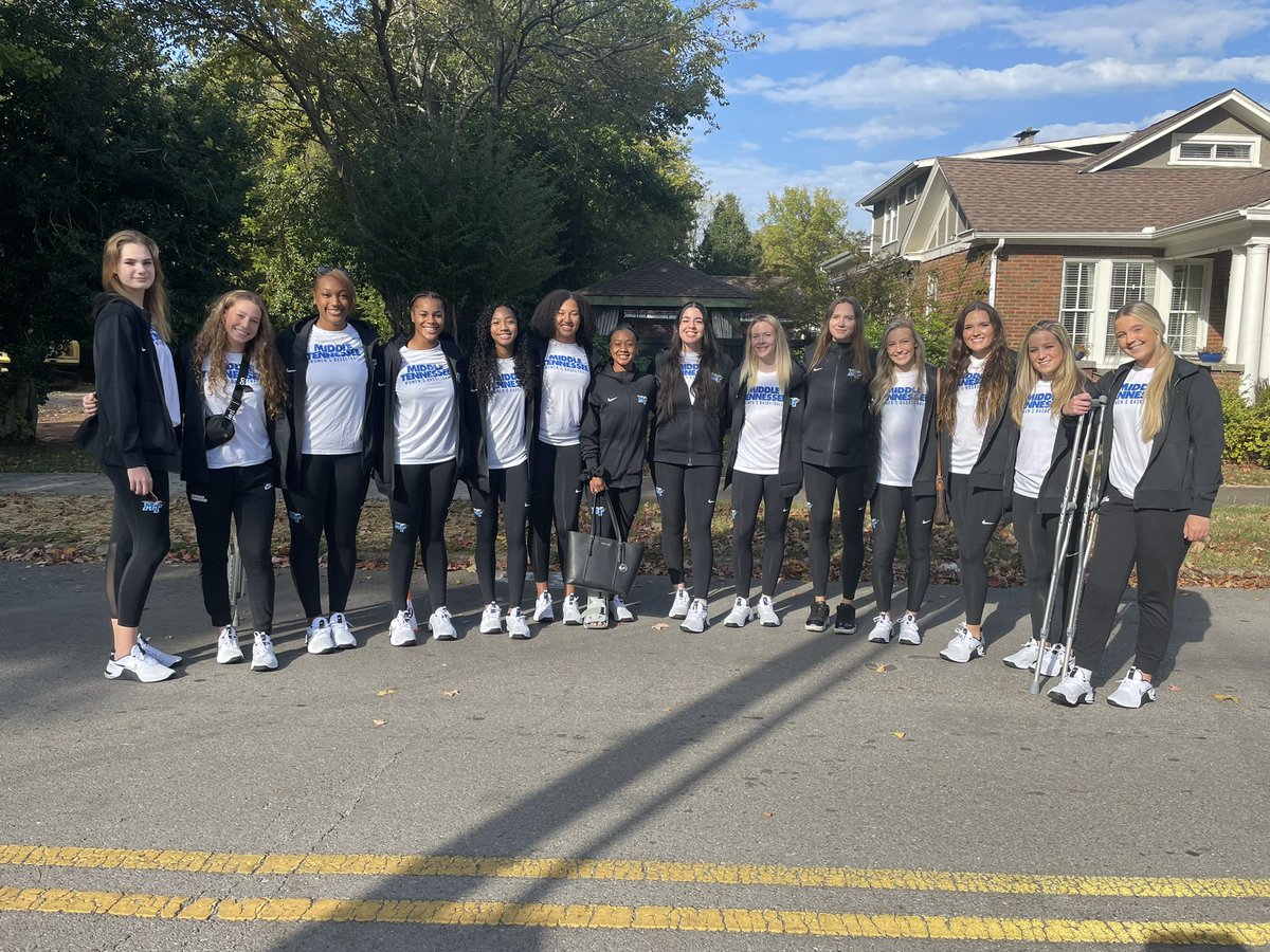 MTCoachKim's tweet photo. Homecoming 2022 #BLUEnited https://t.co/33G390Apc7