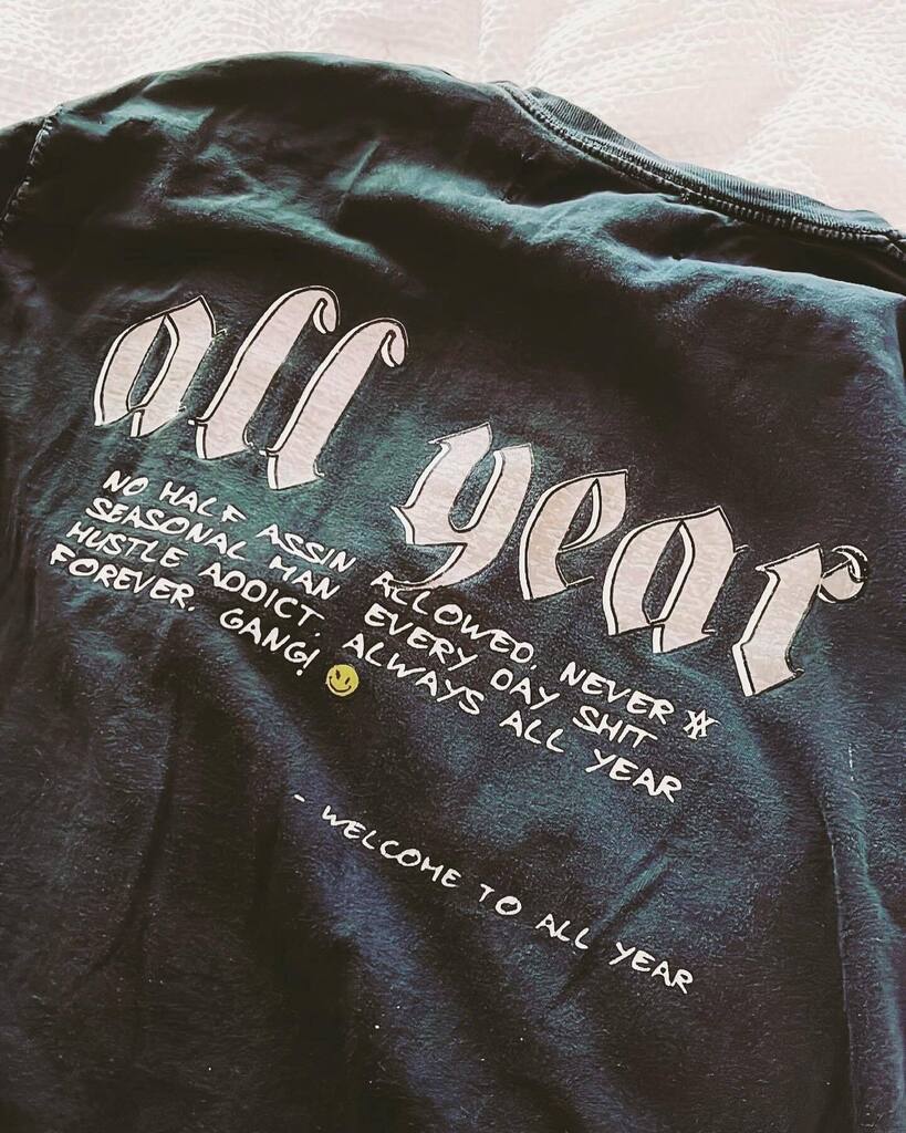 _allyear's tweet photo. forever the gang, always ALL YEAR.
-
📸 @srtos https://t.co/5EcEDbVWsH https://t.co/kf6VPa7GSo