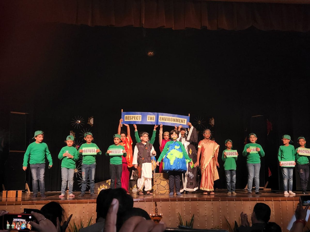 PublicAhlcon's tweet photo. #Anugoonj2022 The message was loud and clear which was reciprocated by us based on SDG' & Reduce Recycle and Reuse by powerful Skit performance of Ahlconians of Primary Dept. @PublicAhlcon @ashokkp @Ahlconpublic1 @sanjeevbansal06 @MamthaSays @seemasoniaps @GanguliKuhu @JyotiNau https://t.co/SEHZo0bfMh