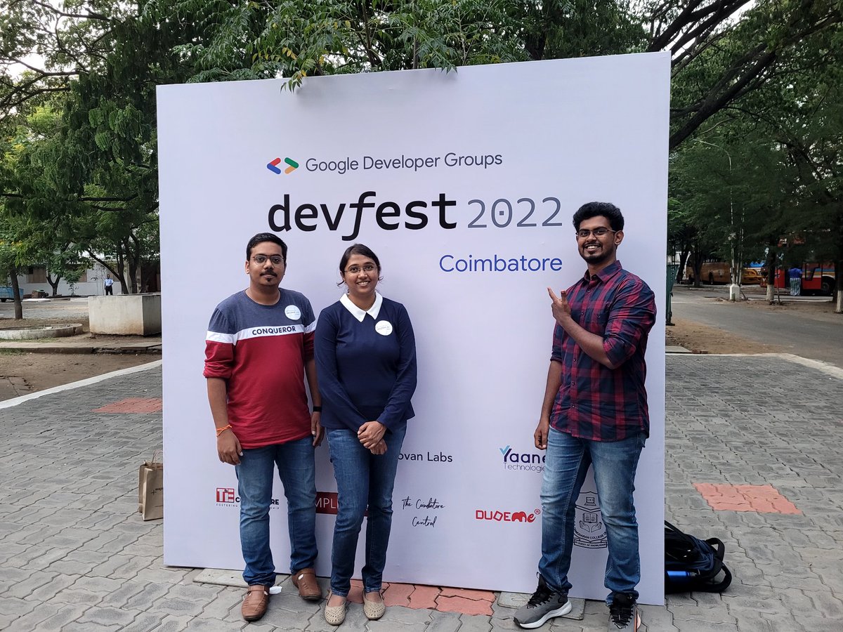 nav_s15's tweet photo. @FreshworksInc kudumba at #DevFestCBE @GDGCoimbatore 💥
#GDGDevFestIndia22 https://t.co/zdgk75CDX7