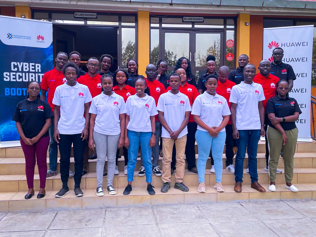 KeCIRT's tweet photo. The 25 Finalists of the #CybersecurityBootcamp from universities in Kenya are currently in Naivasha undergoing vigorous training on various technical aspects of #cybersecurity. The #Bootcamp has been organized by @CA_Kenya in partnership with @HuaweiKenya. Winners will be awarded https://t.co/4hUzZYdxPd