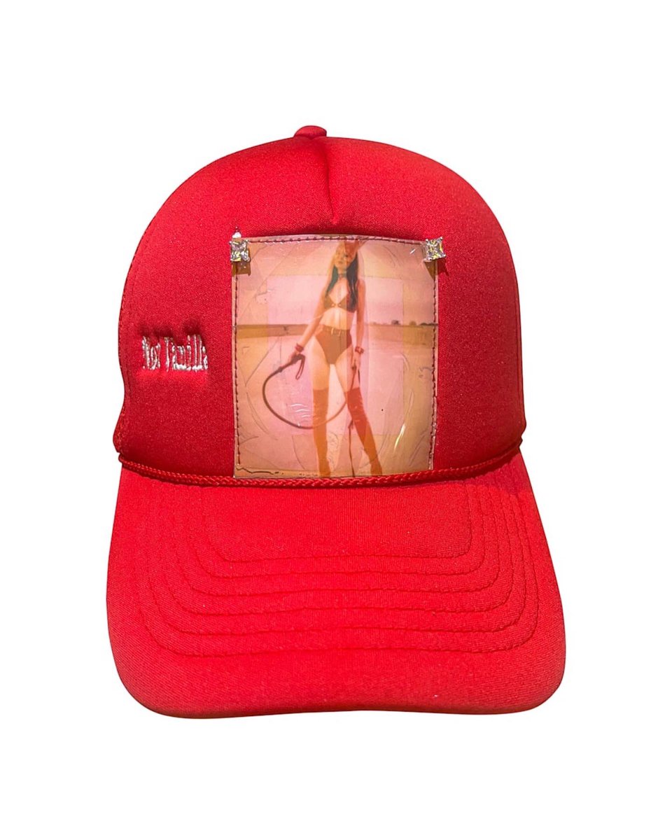 __NotVanilla's tweet photo. ⛓️Custom hat  ⛓️😈

With ig:  @lilxropebunny #fetish #fetishfashion #latexfetish #laxtex #latexfashion https://t.co/jn9wZ1OxUZ