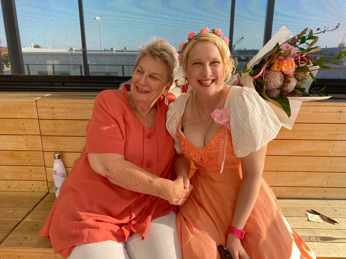 Stuffbysunshine's tweet photo. Being able to work with amazing Indi kids book authors is just the best 🥰 #indiauthorsrock 
At the book launch in Perth today for the inspirational Deborah Hassett’s new book Hetty Has Hiccups. Illustrations by me 😊 #perthauthor https://t.co/kCx4KfomZ9
