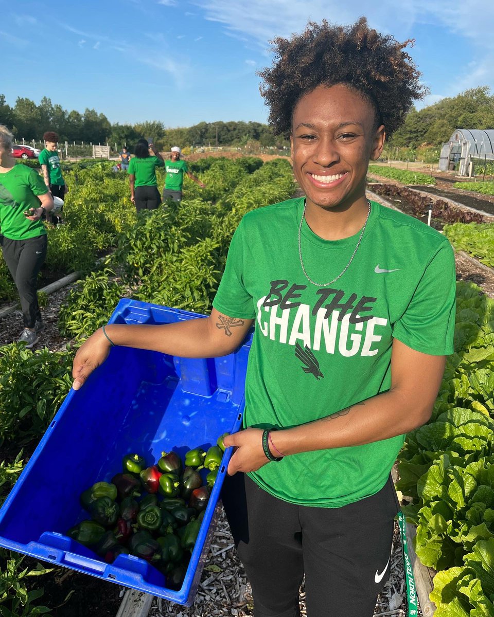 MeanGreenWBB's tweet image. Had a great time out at Shiloh Field Community Garden this morning! Love giving back to the community any way we can ❤️

#GMG