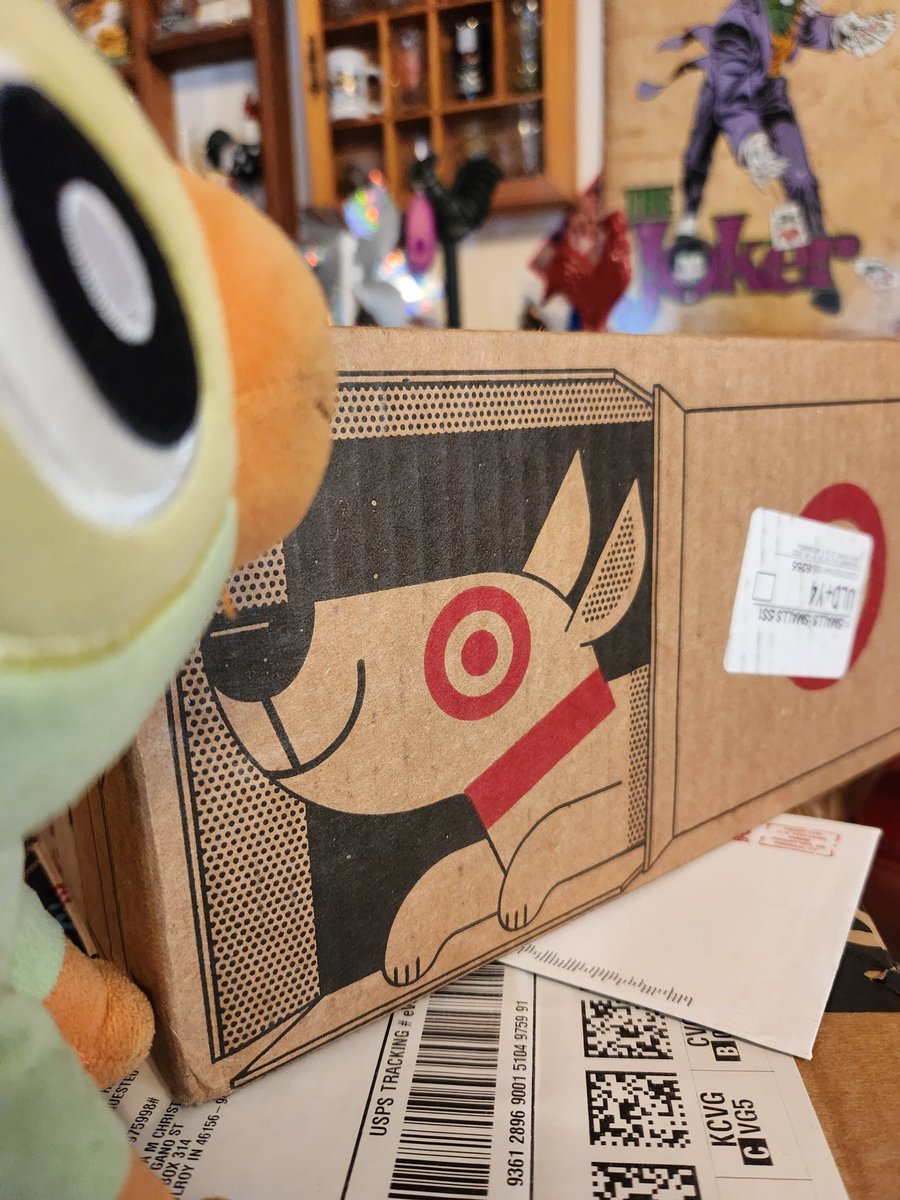 PGrookey's tweet photo. well it's here. thank you target dog!!
hehe.
#CAH #clamonaise https://t.co/qJmztIUTDU