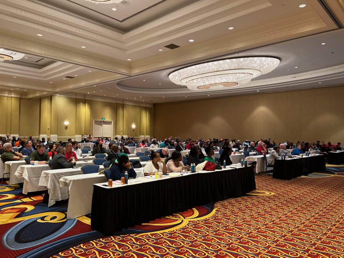 Dyana Forester tweet media