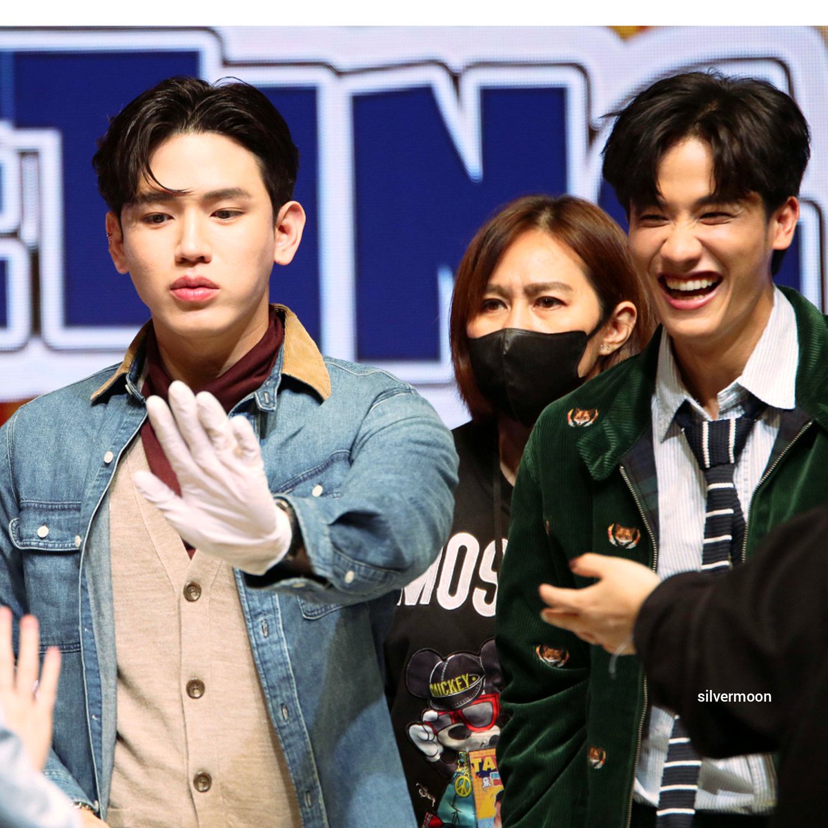 2silver_moon's tweet photo. #TayNewFMKorea2022 
#Tawan_V #Newwiee https://t.co/VCGErmufLe