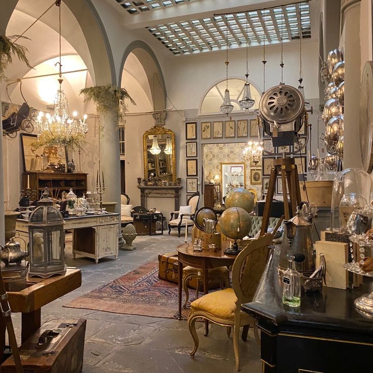 [[ADMIN IS 18+]]
"A pleasure to meet you! My name is Mortimer B. Jackson, and you are?"
××Please ❤ and 🔄××