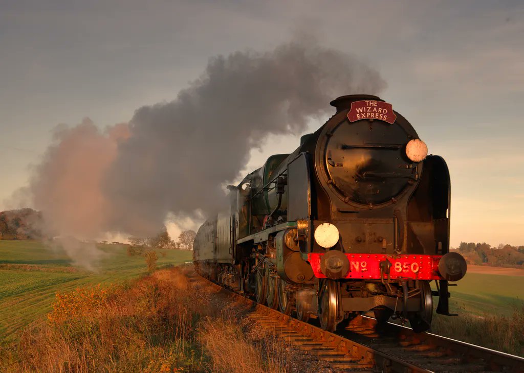 Watercress_Line's tweet photo. 🎃 A magical day out at the #WatercressLine.... 🧙
#WizardWeek returns this October half term!
We have lots of spooky activities to keep the kids entertained...
Buy tickets now - https://t.co/JA3GyfVv3L https://t.co/Q4GzLi2I42