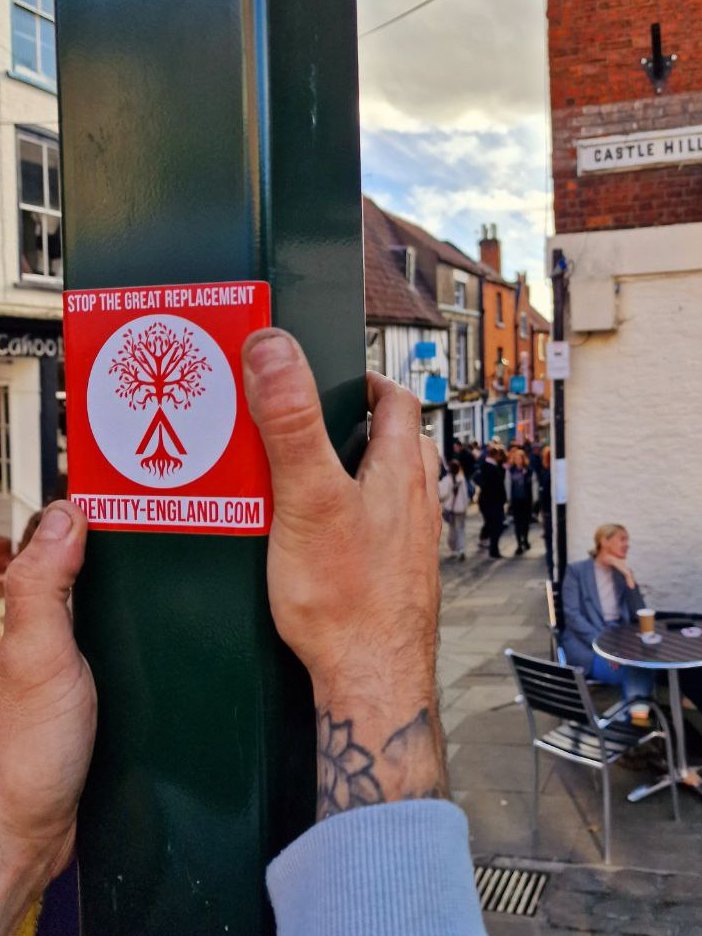 EdwardHobden's tweet photo. Lincoln
England
Home of one of the great Early Gothic cathedrals
One of the glories of England and Europe.
Identity England
Honour the past
Preserve our future
#DefendEngland
#StoptheGreatReplacement https://t.co/l26hDqzmO8