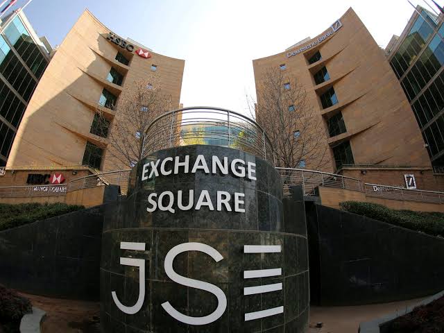 AfricaFactsZone's tweet photo. Johannesburg Stock Exchange is the oldest and largest Stock Exchange in Africa, with a market capitalization of $1.3 trillion. 

The market cap of JSE, is larger than other stock exchanges in Africa put together.

It was founded in 1887. https://t.co/jCzFf0Jut5