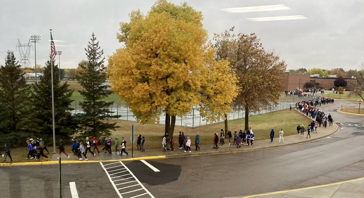 Alicia Fischer (@aliciafisch) on Twitter photo Thanks <a href="/Greg_Martin_/">Greg Martin</a> for the cool aerial🚡 view of West students and staff on our Walk-A-Thon⭐️💛🖤 Thanks <a href="/Greg_Martin_/">Greg Martin</a> for the cool aerial🚡 view of West students and staff on our Walk-A-Thon⭐️💛🖤