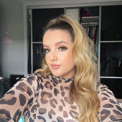 KharisMesser's tweet photo. #NewProfilePic https://t.co/QjtJ4SMUvP