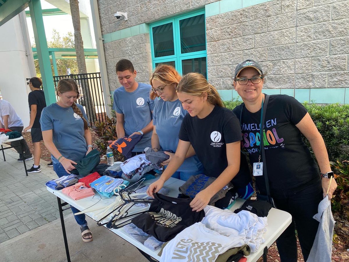 Atlantic_AEMS's tweet photo. AHS “Yard Give” for our shark families impacted by the hurricane ❤️ thank you to all of our AEMS students that were able to lend a hand! #sharksarerising @sharksahs 🦈 https://t.co/Dm1BbqJjeV
