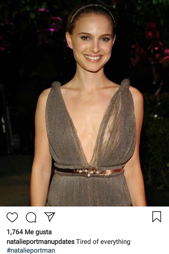 chloeexplainer tweet picture