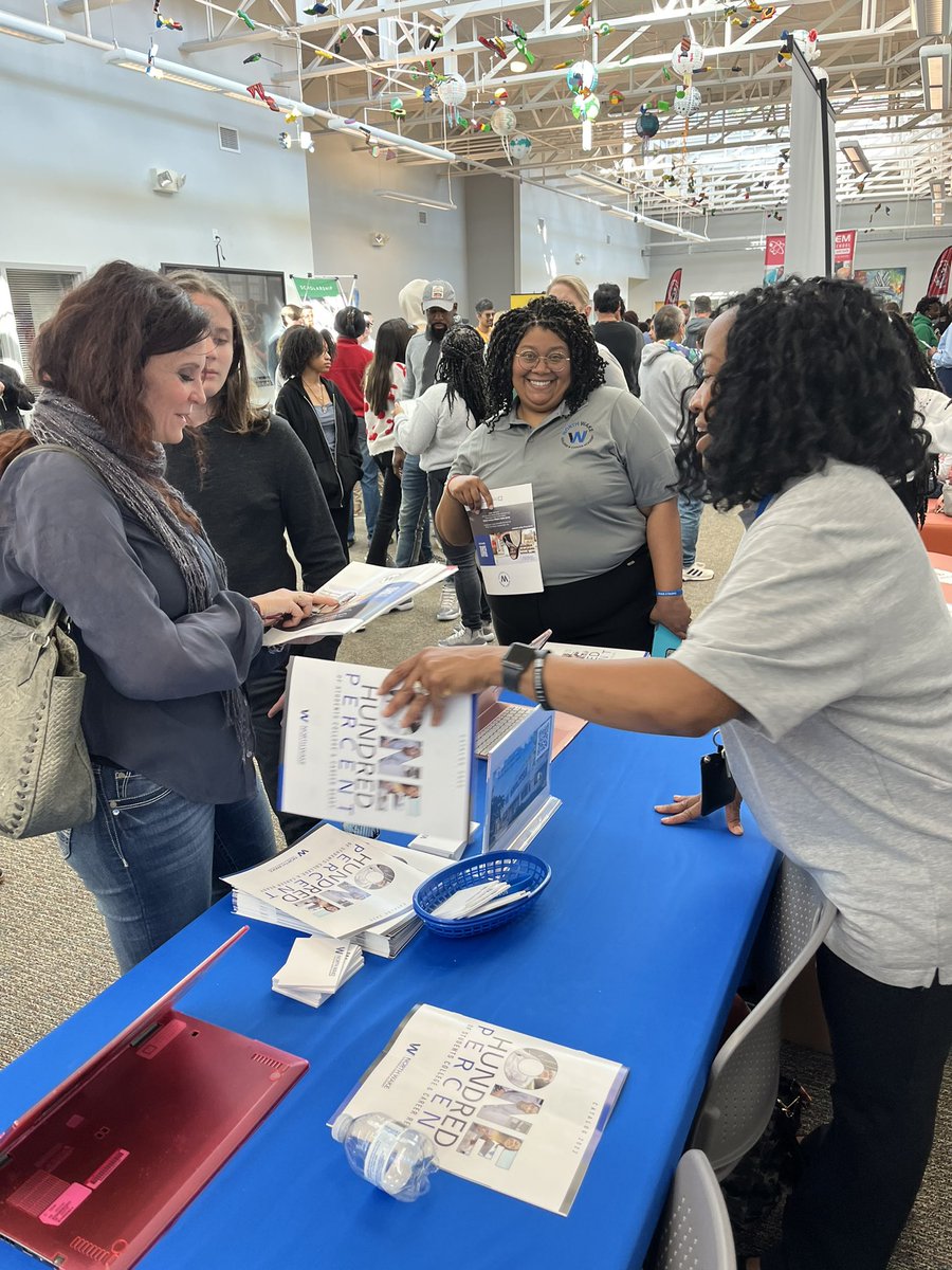 Recruitment Season has begun….Early College Fair at Vernon Malone. <a href="/GingerMWooten/">Ginger M. Wooten</a> <a href="/NorthWakeCCA/">North Wake CCA</a> <a href="/NorthernAreaWC/">Northern Area WCPSS</a>